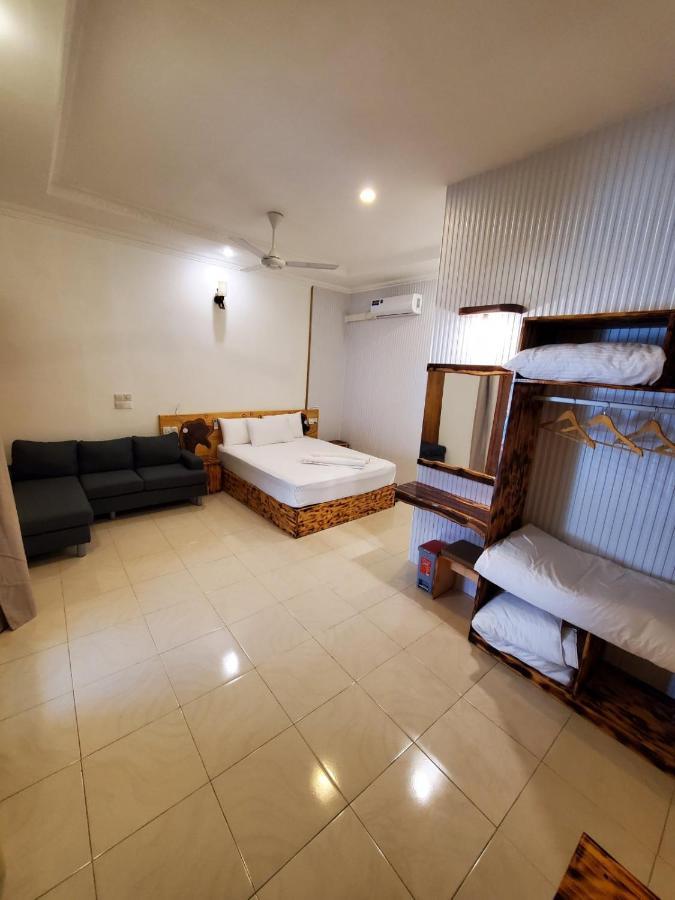 Hotel Sun & Surf Thulusdhoo Zewnętrze zdjęcie