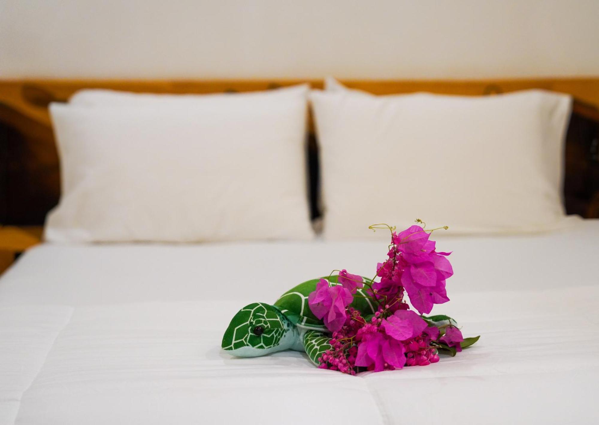 Hotel Sun & Surf Thulusdhoo Zewnętrze zdjęcie